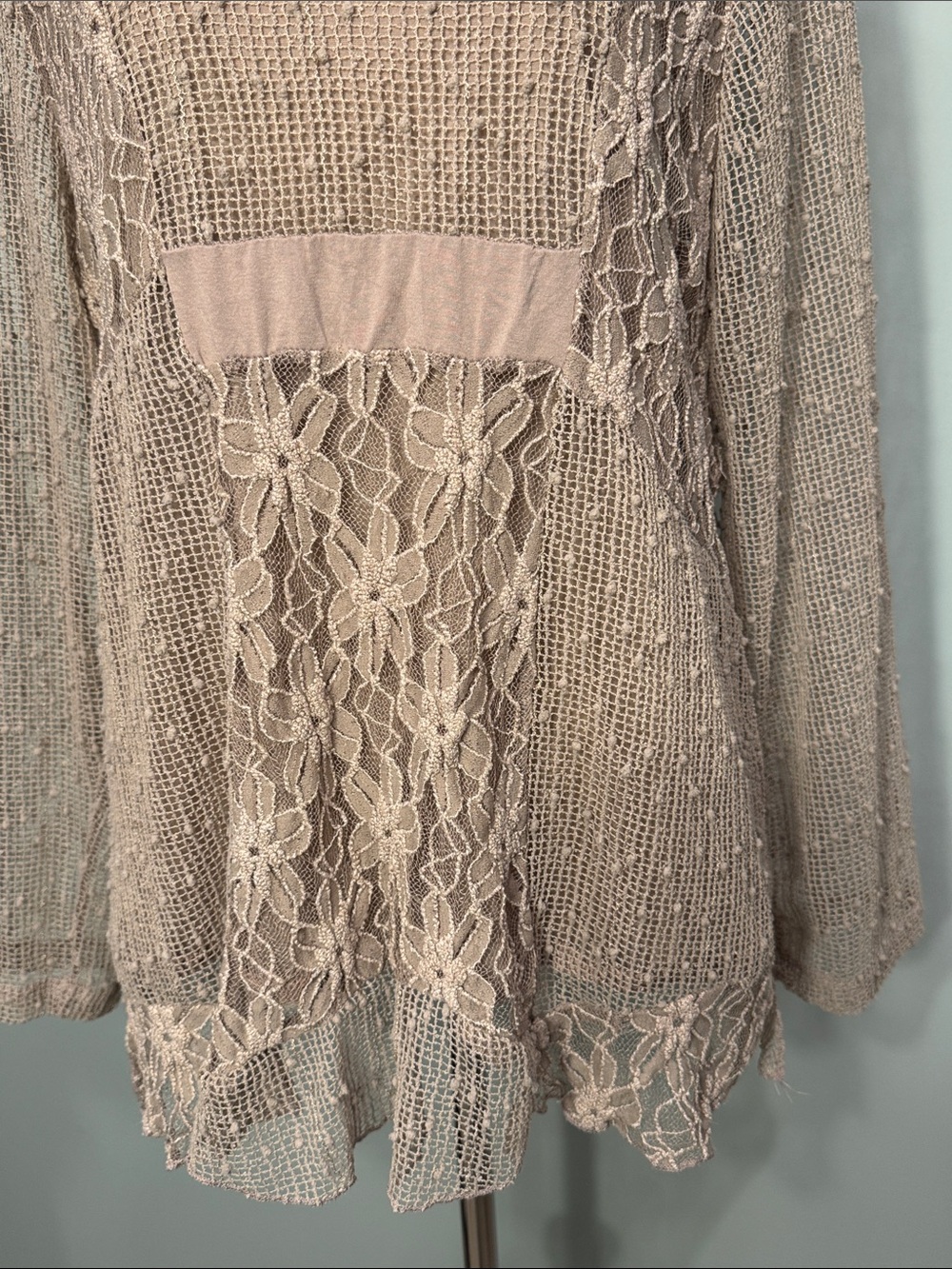Indigo Soul floral lace Knit Long Sleeve Top Size L - Picture 5 of 7
